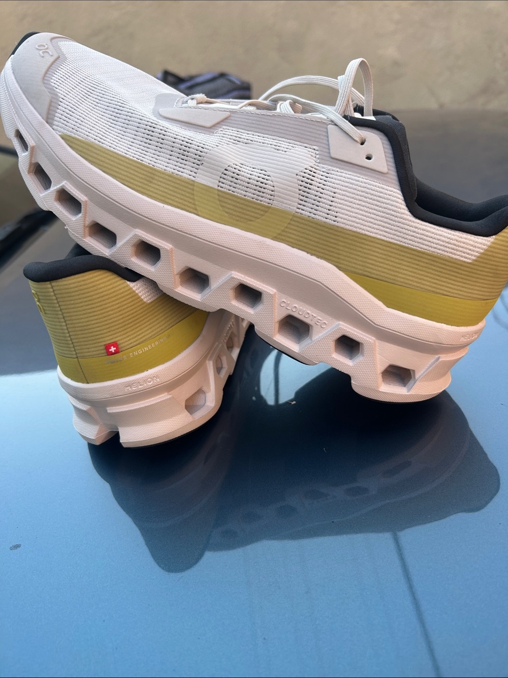 On Running Men's Sneakers in White and Olive-Green
